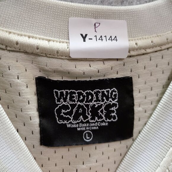 Wedding Cake‎ Men Shirt Large Beige Jersey Streetwear Logo Wake Bake READ - Picture 3 of 10